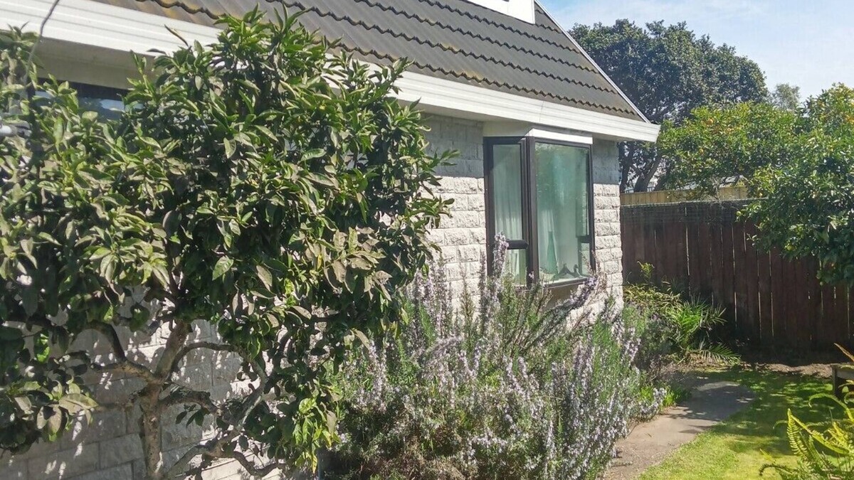 Nelson House | Charming house, close to the Maitai River and a gentle walk to town