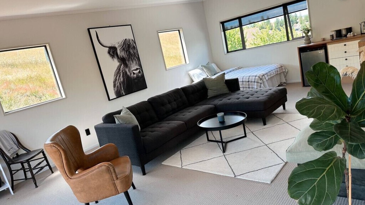 Lowburn Apartment | Clydesvale Apartment