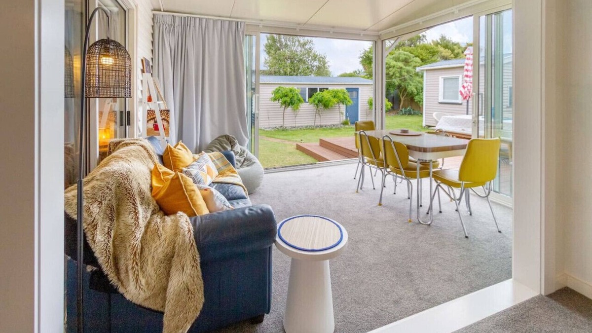 Redcliffs House | Coastal Comfort: Spacious 3BR Getaway in Redcliffs
