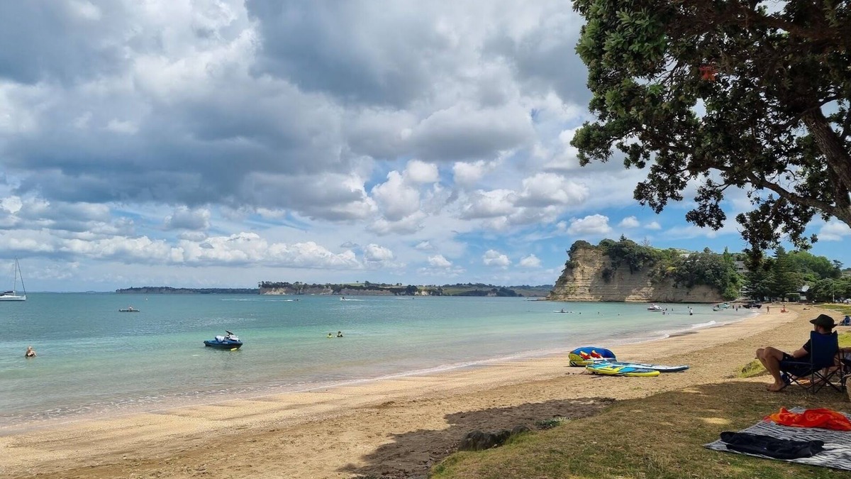 Manly Apartment | Coastal Retreat - Near Beach and Shops