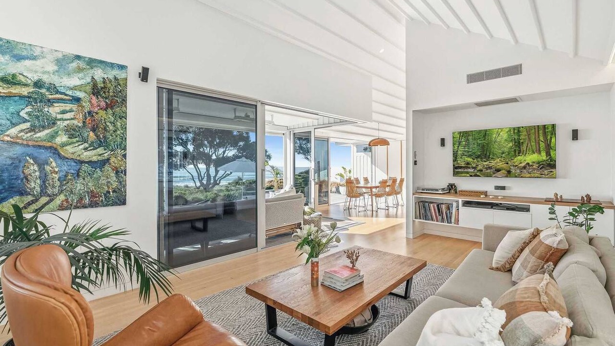 Omanu House | Coastal Sanctuary - Mt Maunganui Beach