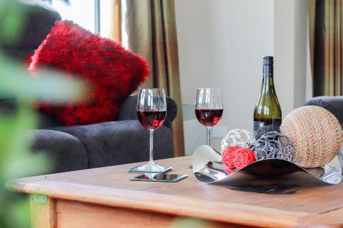 Greymouth Hotel | Coleraine Suites & Apartments