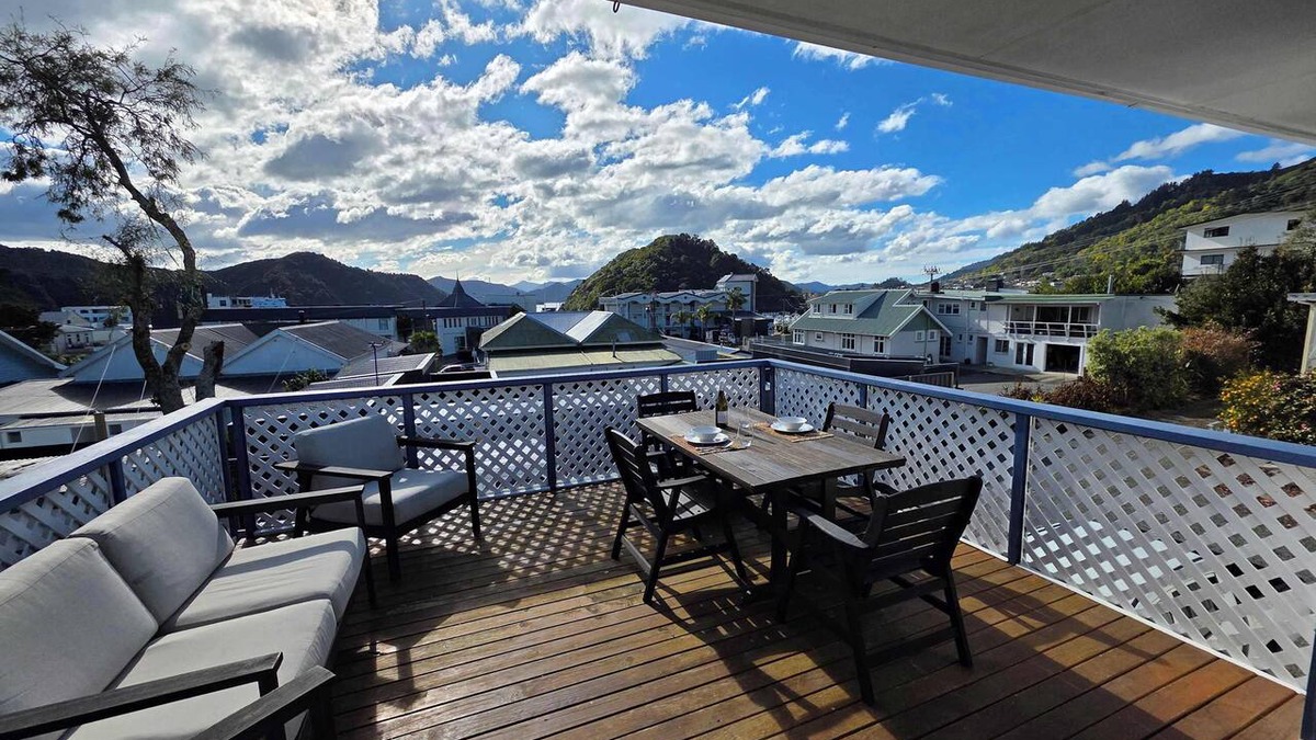 Picton Apartment | Comfy Haven in the Heart of Picton