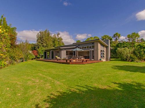 Cooks Beach House | Cooks Getaway - Cooks Beach Holiday Home