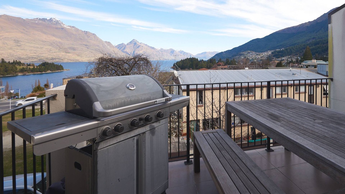 Queenstown Cottage | COPPER RIDGE VIEWS - QUEENSTOWN APARTMENT (UNIT B) in Queenstown
