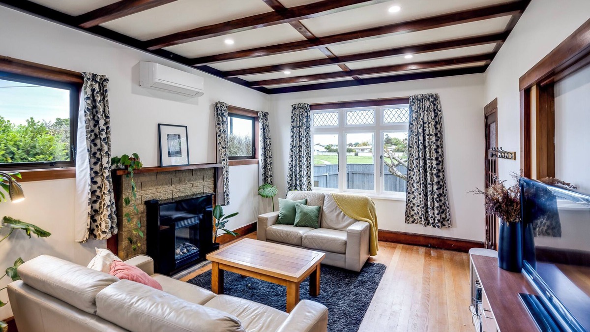 Napier House | Cosy 3 bedroom Character Bungalow