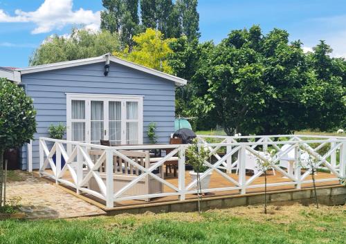 Puriri House | Cosy Guesthouse in Tranquil Puriri, Thames