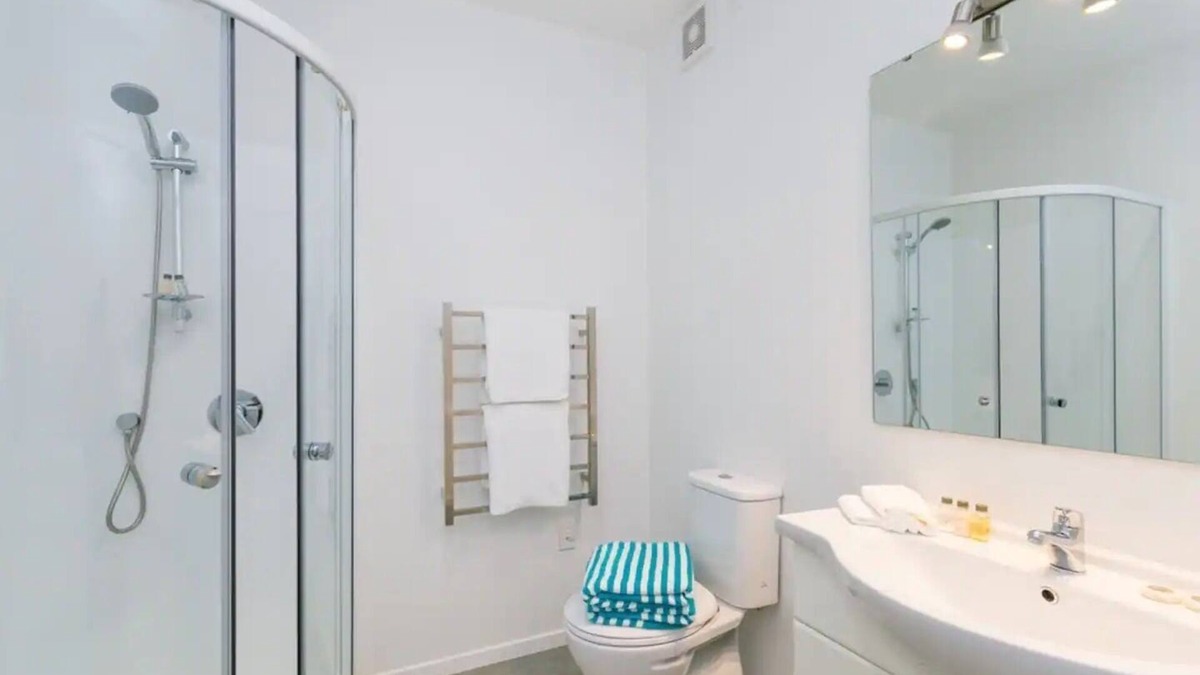 Paraparaumu Beach Apartment | Cosy Hideaway