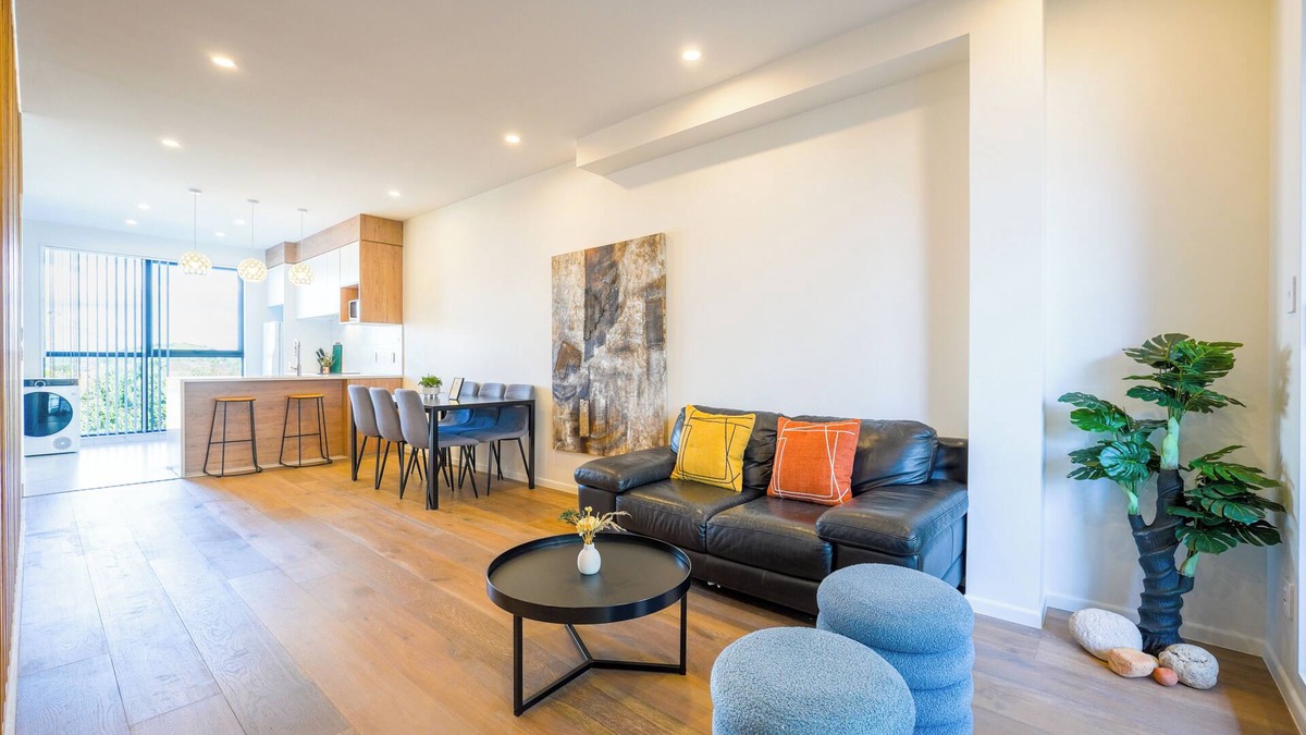Belmont House | Cozy Brand New 2 Bedrooms Close to Takapuna Beach