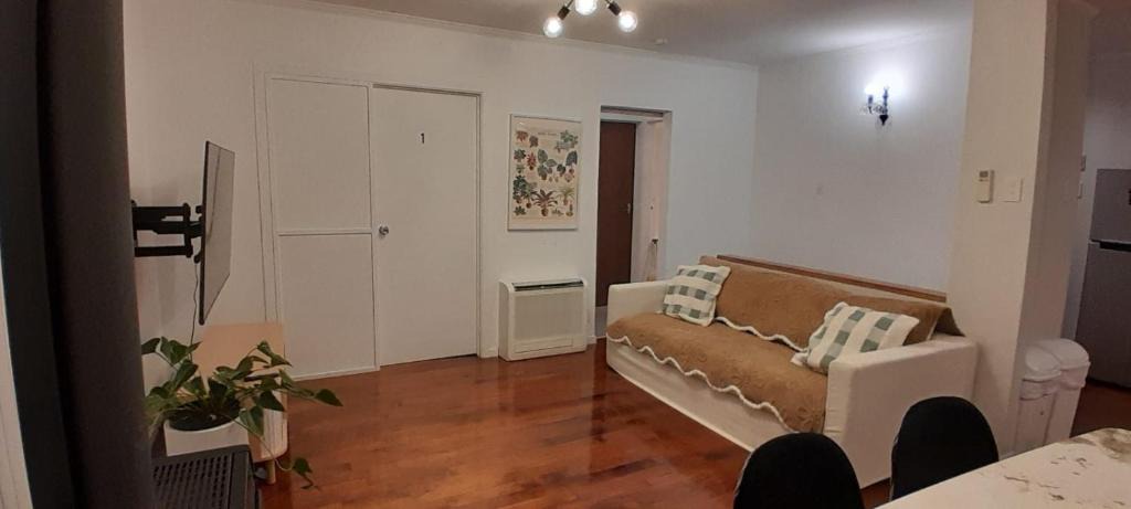 Johnsonville Apartment | Cozy home with Mountain Views in Johnsonville