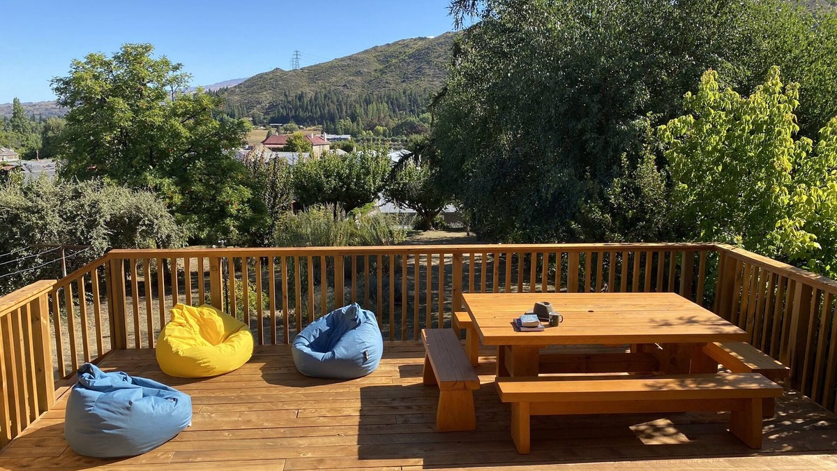 Clyde House | Cozy - Perfect location - Set rate per night
