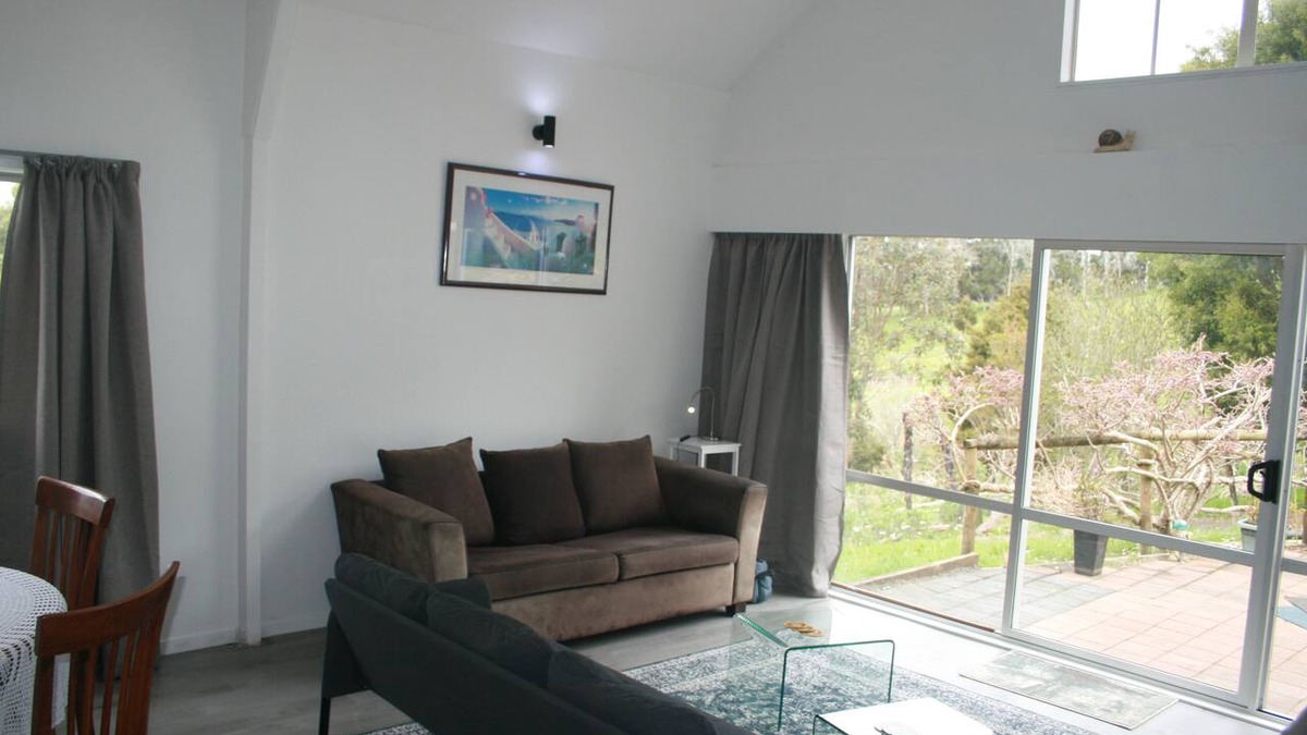 Kaikohe House | Cozy Stay on Coast to Coast