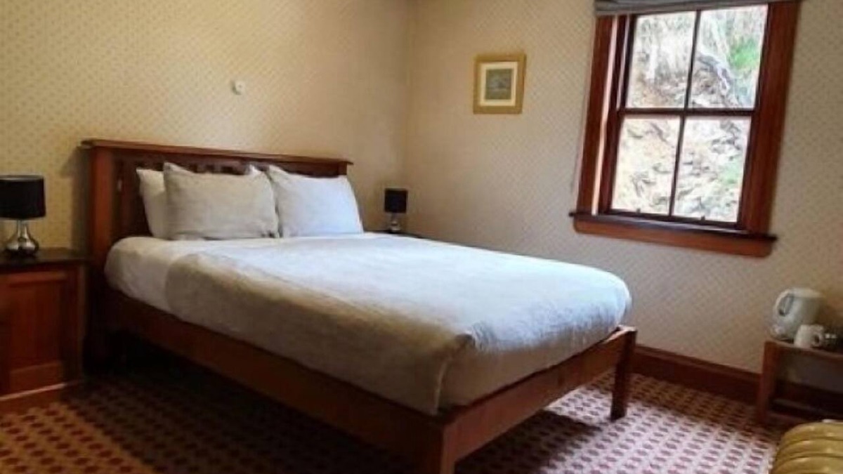 Kyeburn Diggings Hotel | Danseys Pass Hotel