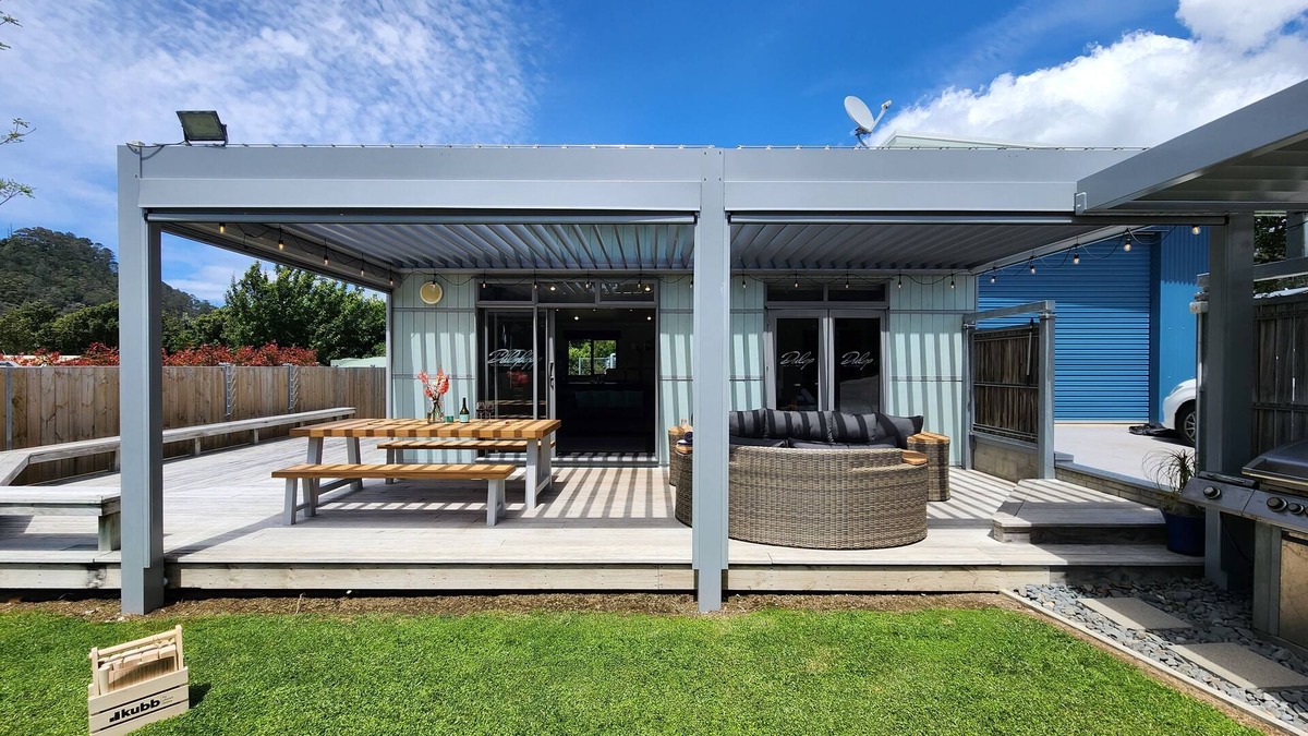 Hahei House | Dulop - private, modern and comfortable, great indoor/outdoor flow