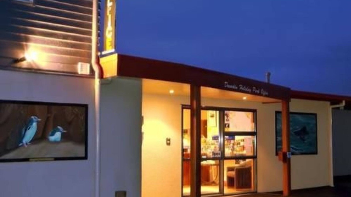Saint Kilda Hotel | Dunedin Holiday Park & Motels