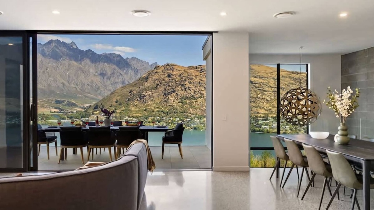 Frankton House | Elevated Elegance is a luxury retreat with dramatic views of the lake & mountains.