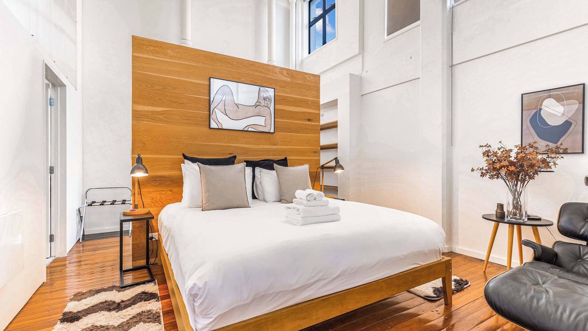 Newton Apartment | Ensuite room in unique K Road Apt. Zodiak Stays