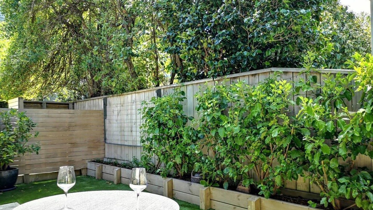 Wellington House | Executive Townhouse in Island Bay