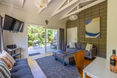Ostend Apartment | Fairview Apartments Waiheke Island