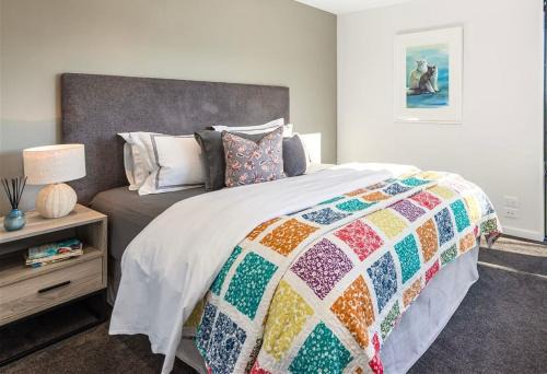 Russley House | Family House Airport Heaven