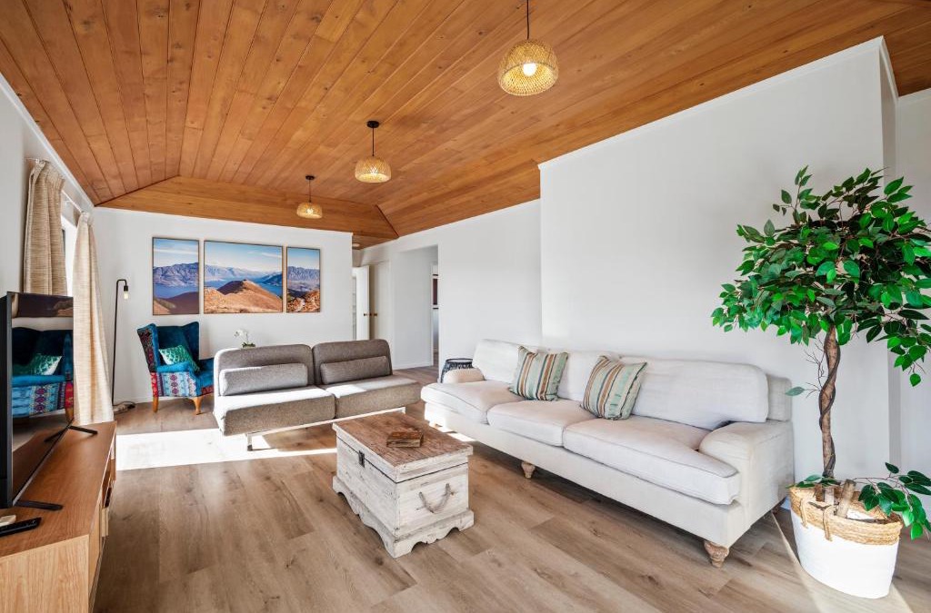 Springfield House | Family Perfect, arcade, bikes, secure yard