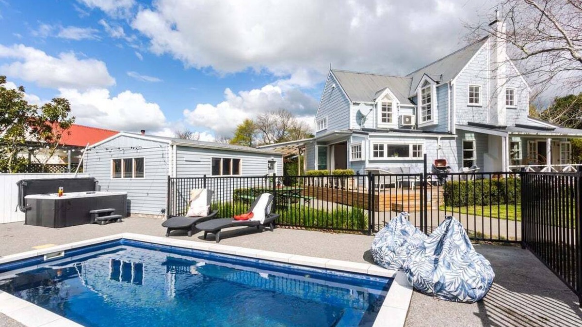 Greytown House | Fantail Cottage - Greytown