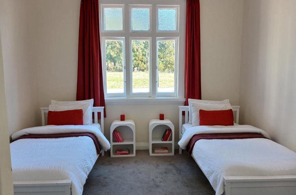 Franz Josef Glacier House | Farm stay at Hurley Homestead