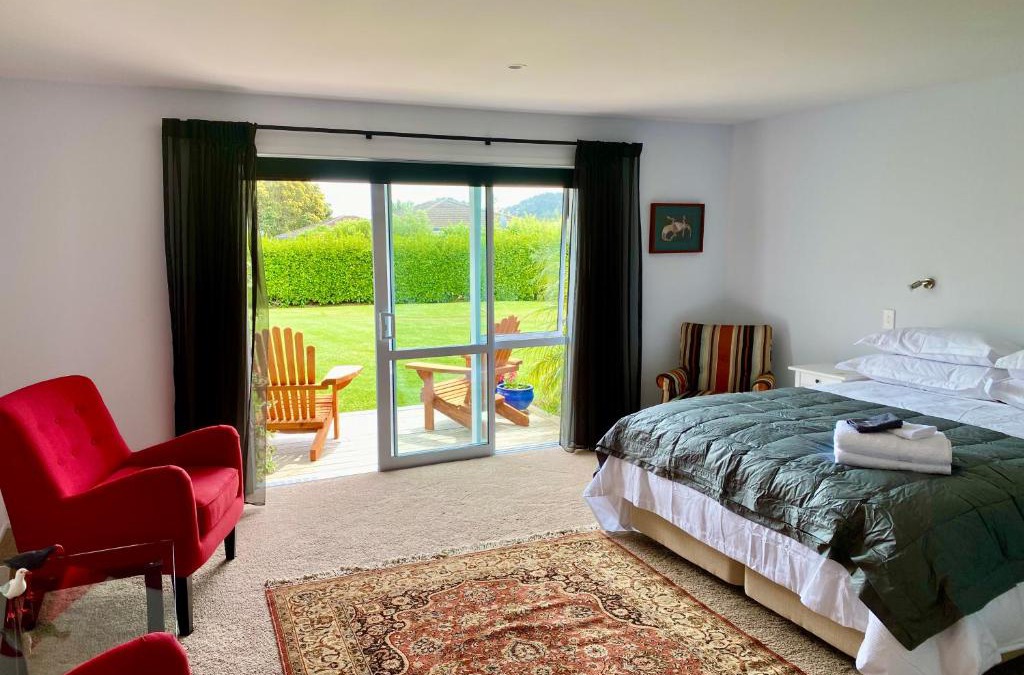 Coromandel Bed & Breakfast | Fitzroy BnB 39b Whangapoua Road