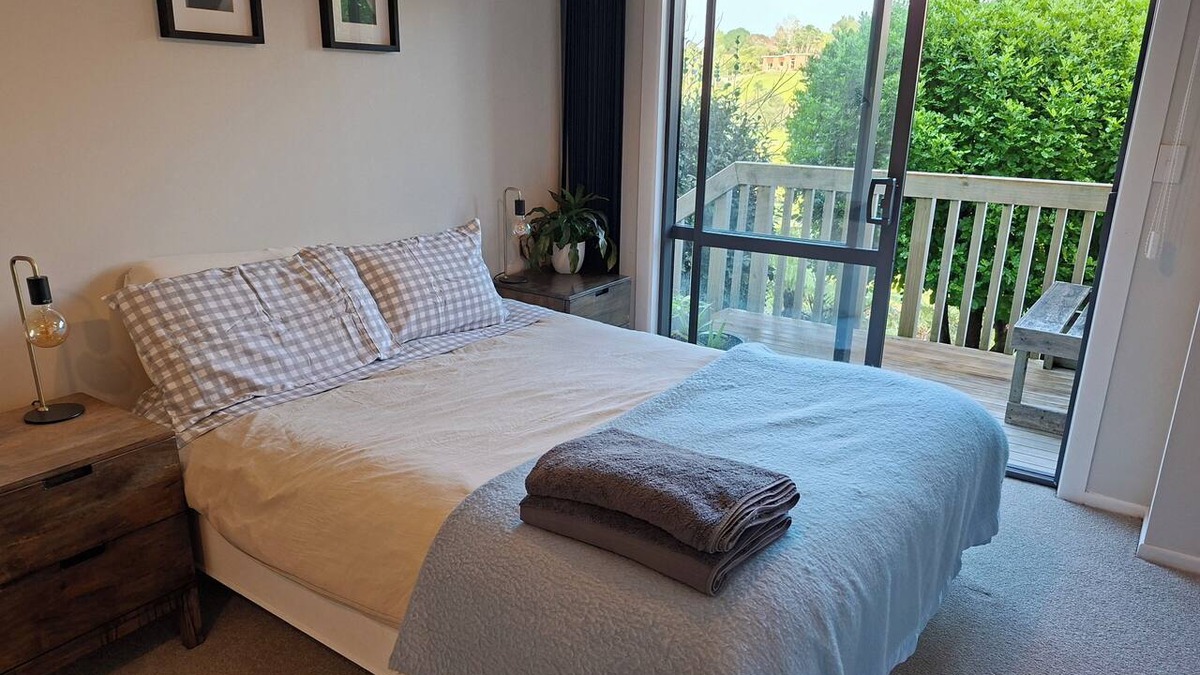 New Plymouth Apartment | Frankleigh Park Stay