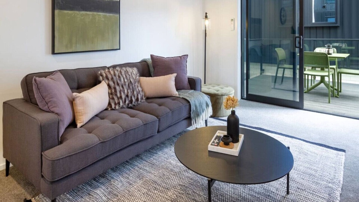 Christchurch City Centre House | Garden City Townhouse | Balcony + Te Pae Walk