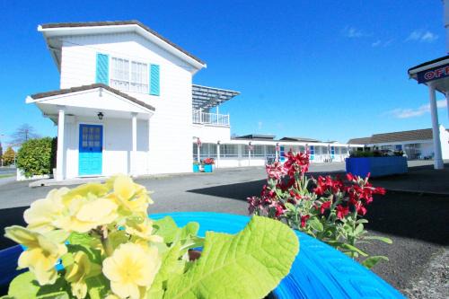 Fenton Street Hotel | Golden Glow Motel