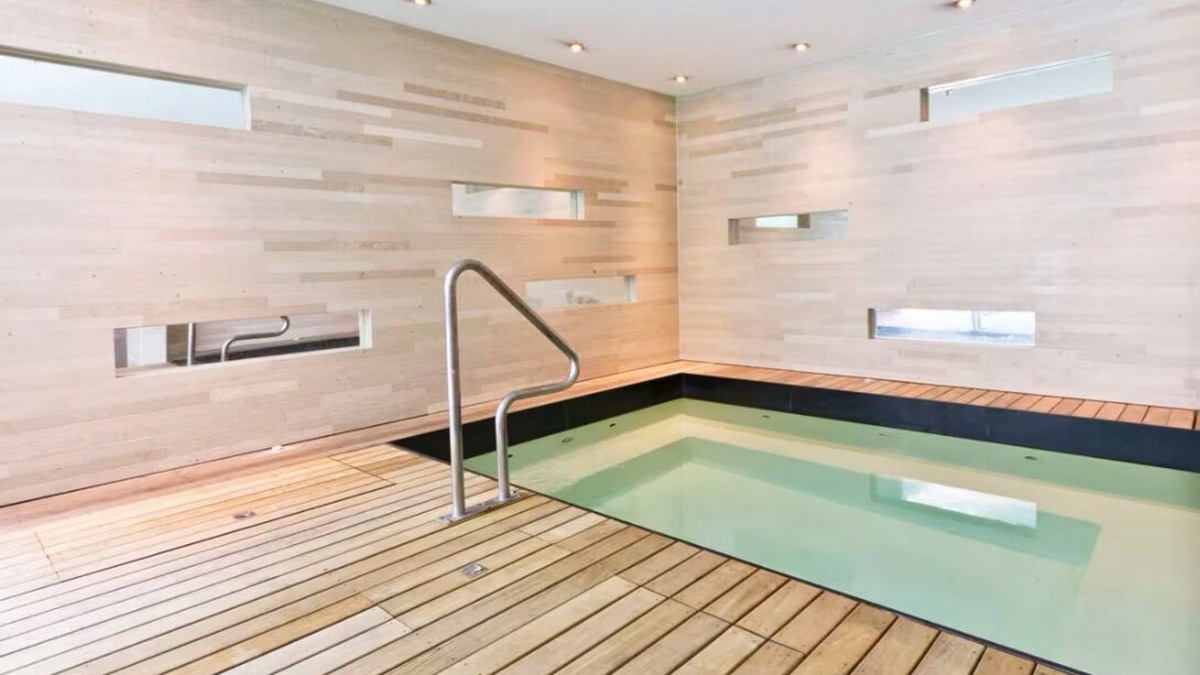Auckland Central Business District Apartment | Gorgeous apartment in exclusive waterfront precinct