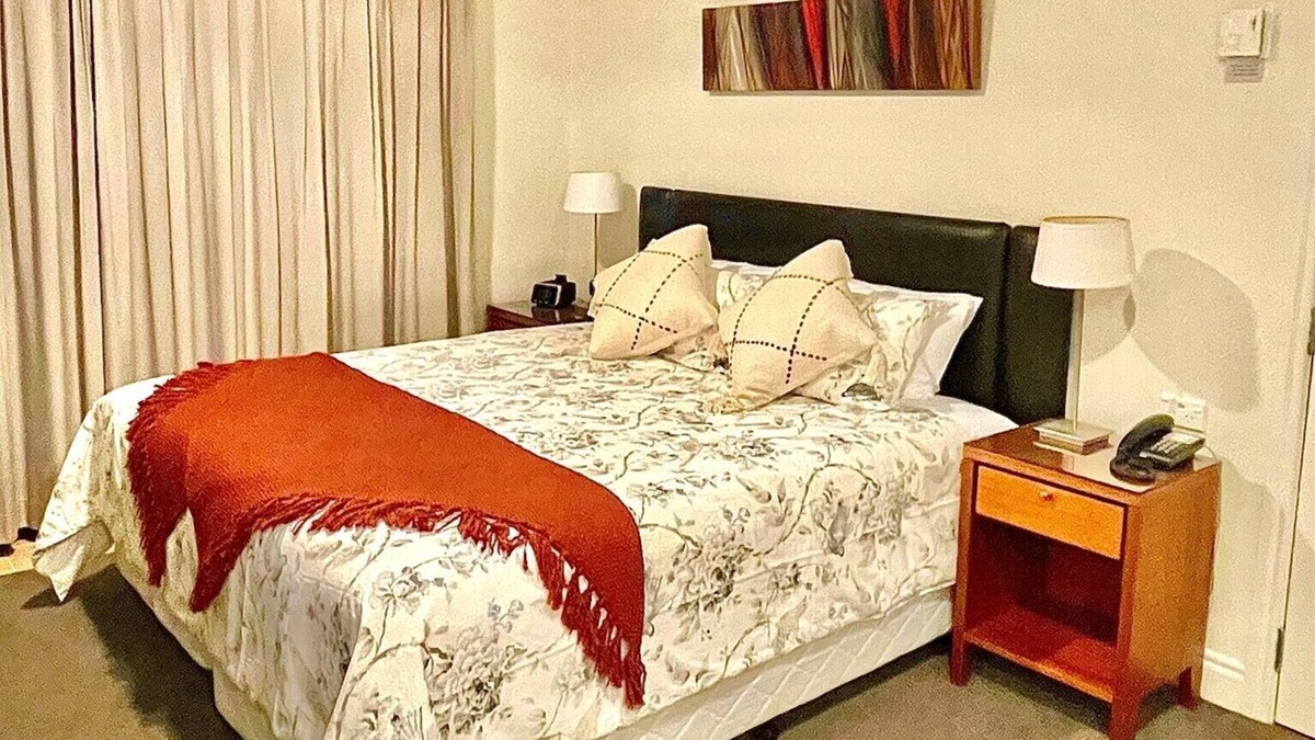 Auckland Central Business District Hotel | Gorgeous unit in the heart of the city - Best Rate