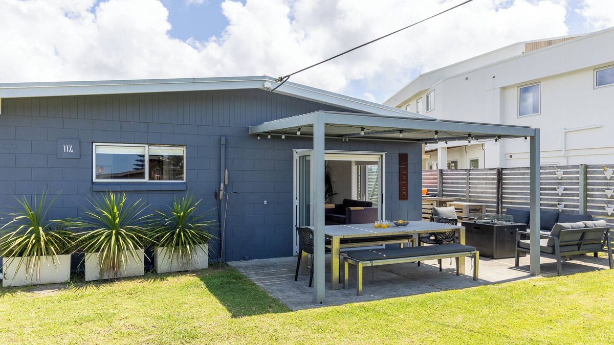 Whangamata House | Graham St Beach Retreat - Whangamata