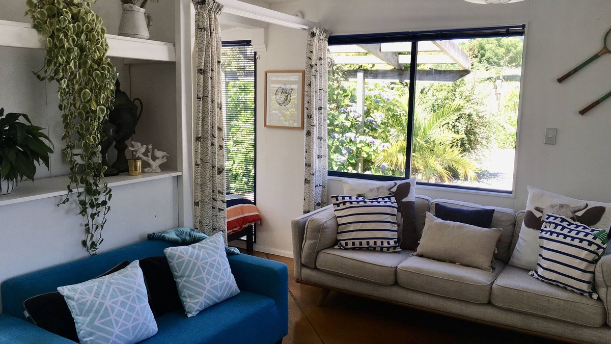 Tikitere House | Great accommodation for Rotorua Biking groups