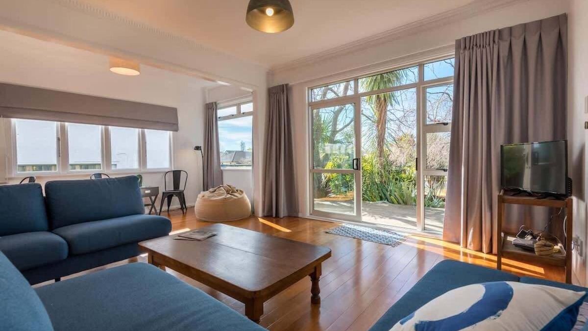 Rotorua House | Greenview Retreat | Central Location