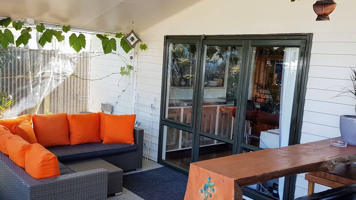 Palmerston North House | Group-friendly layout. Comfortable living. Flexible spaces for Extended Stays