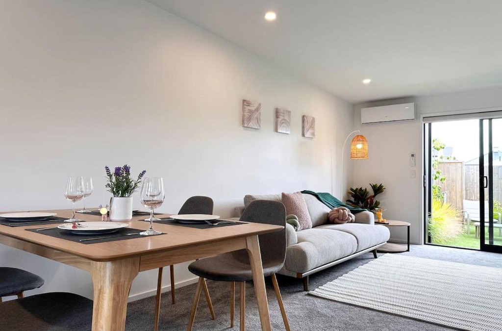 Riccarton House | Hagley Two Bedroom Townhouse with Free Parking