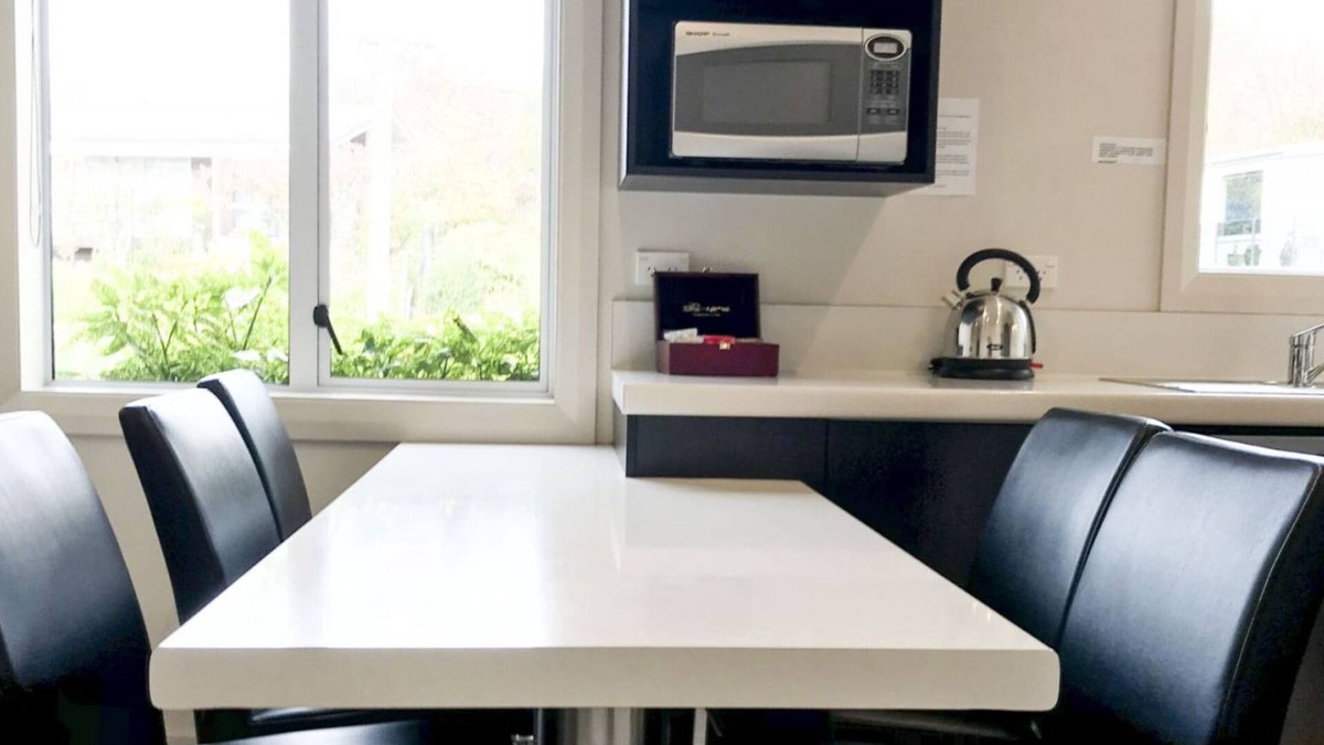 Timaru Hotel | Harbour View Motel