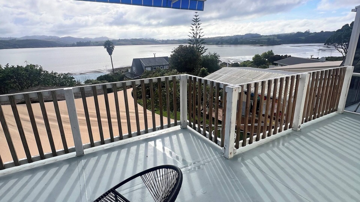 Mangonui House | Harbourview Cutie