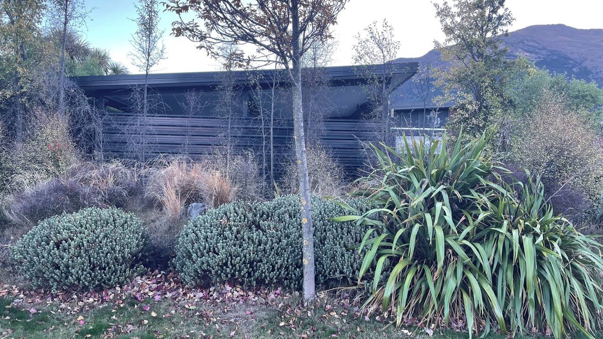 Lake Hawea House | Hawea Haven