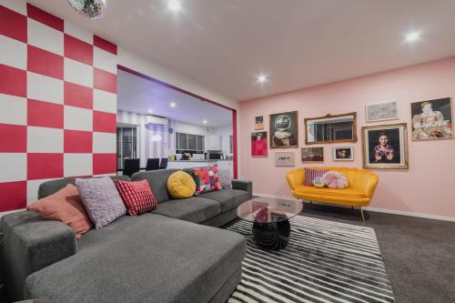 Christchurch House | Heritage House - Classic 3BR on Greenhurst Street