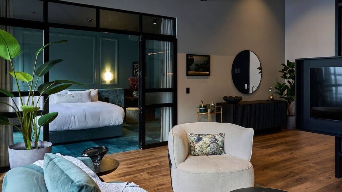 Auckland Central Business District Apartment | Heritage Residence Four Bedrooms Four Bathrooms