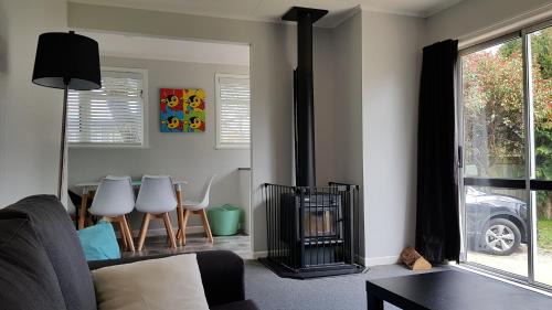 Rotorua House | Hillcrest Hideaway