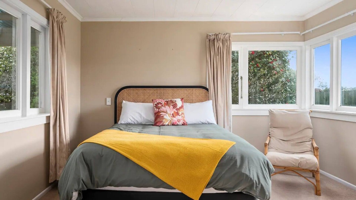 Hannahs Bay House | Holden’s Hideaway