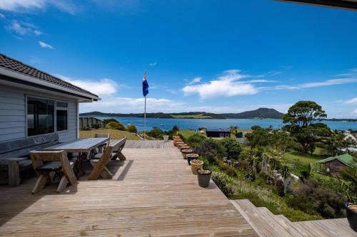 Pukenui House | Hook'em Heights