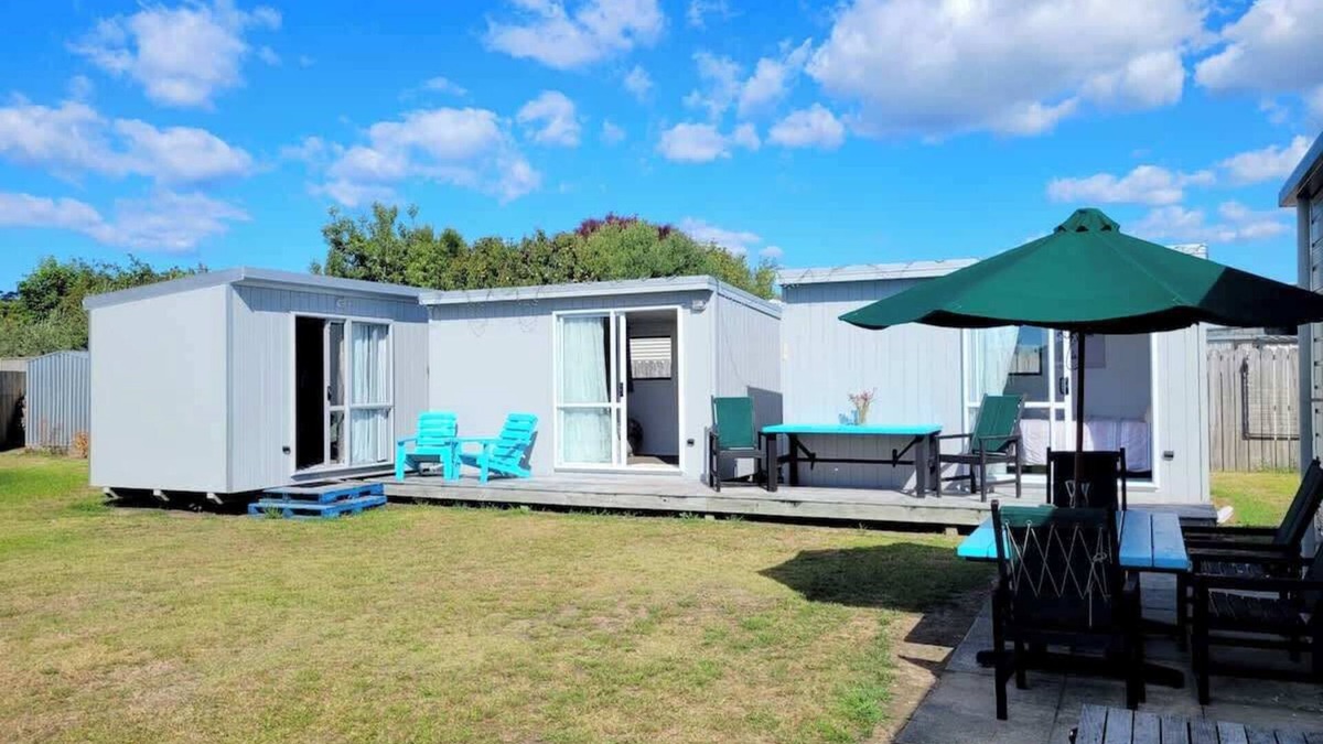 Cooks Beach House | Hosts on the Coast - Nest By The Sea
