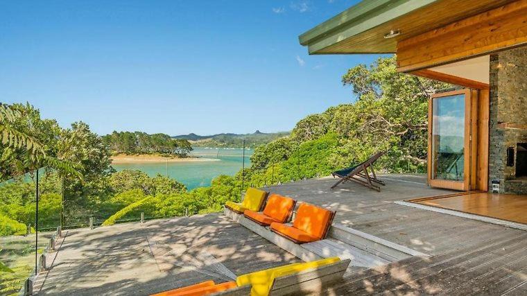 Whitianga House | Hosts on the Coast Te Whare Rakau