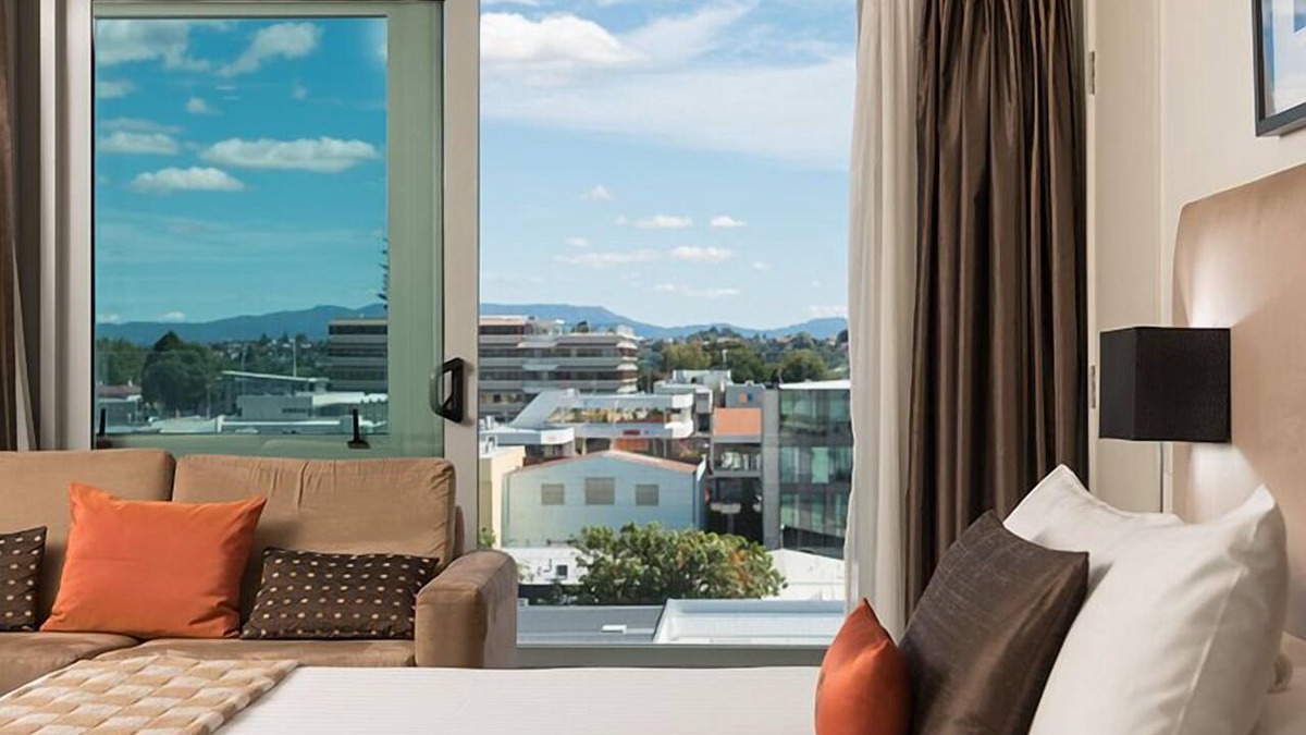 Tauranga Hotel | Hotel on Devonport