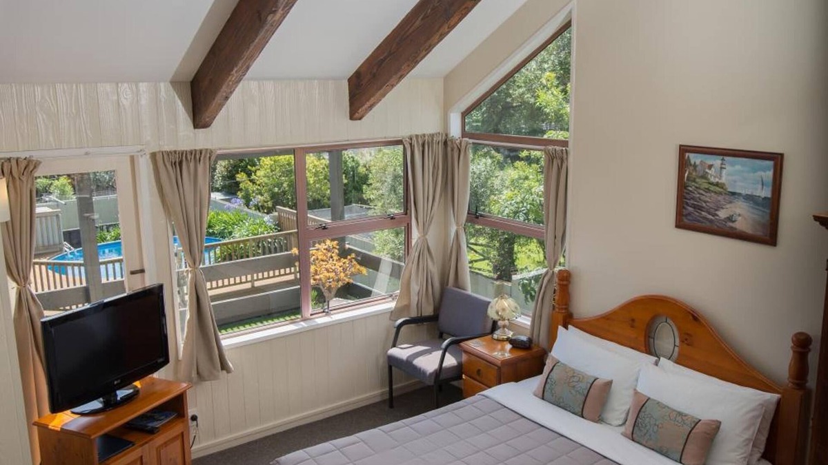 Howick Hotel | Howick Motor Lodge